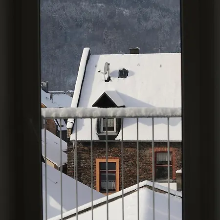 Moderne Ferienwohnung *