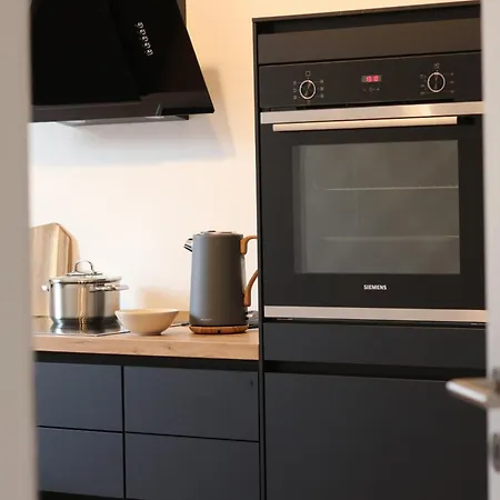Moderne Ferienwohnung 公寓