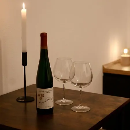 公寓 Moderne Ferienwohnung *